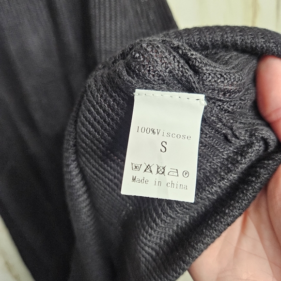 Women's Black Halter Top Rib Knit Tank Blouse NWOT Ladies Size Small - Picture 5 of 7